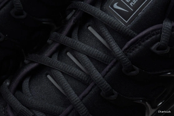 Plus 924453-004 Triple Black Nike Air  VaporMax 0925